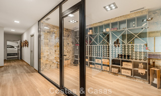 Sophisticated luxury villa for sale with private tennis court in the heart of Nueva Andalucia, Marbella 783638 