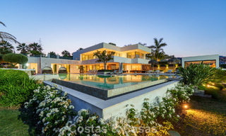 Sophisticated luxury villa for sale with private tennis court in the heart of Nueva Andalucia, Marbella 783642 
