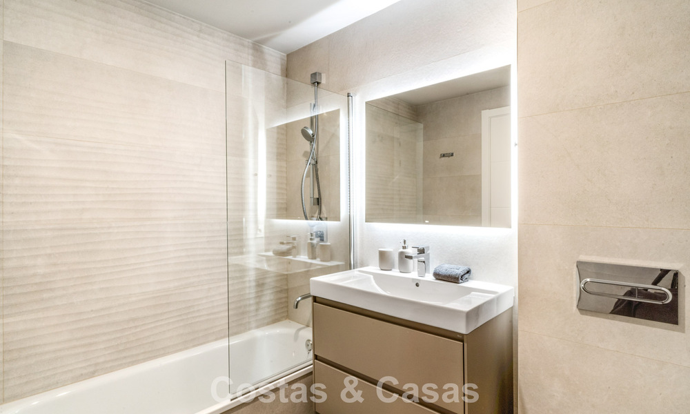 Two-bedroom ground floor apartment for sale just steps from the beach in Elviria, Marbella 783661