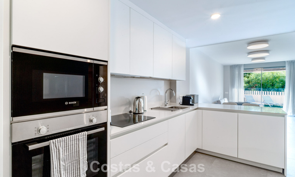 Two-bedroom ground floor apartment for sale just steps from the beach in Elviria, Marbella 783663