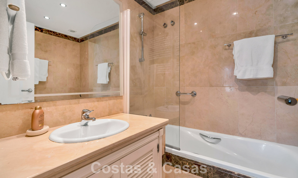 Ground floor apartment for sale in a frontline beach complex on the New Golden Mile, Marbella - Estepona 783682