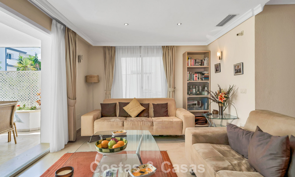 Ground floor apartment for sale in a frontline beach complex on the New Golden Mile, Marbella - Estepona 783694