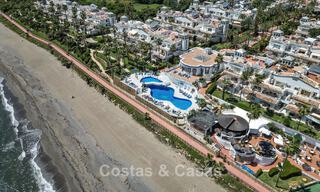 Ground floor apartment for sale in a frontline beach complex on the New Golden Mile, Marbella - Estepona 783707 