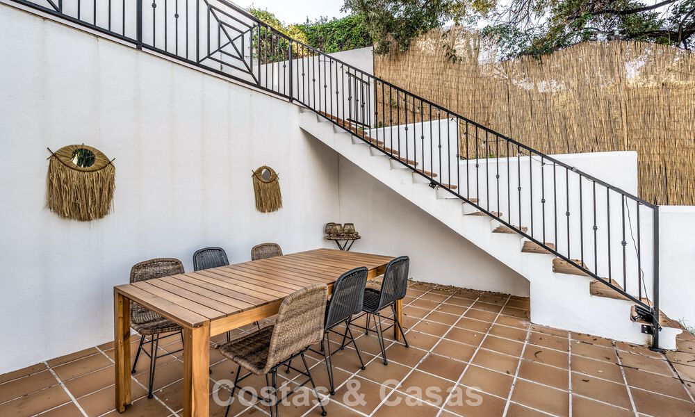 Spacious family villa with private pool and panoramic views, nestled in the hills of Estepona 783722