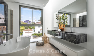 Stylish modern 5-bedroom villa for sale on the New Golden Mile between Marbella and Estepona 783779 