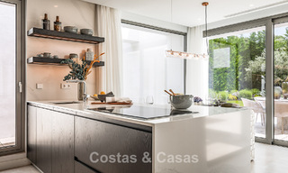 Stylish modern 5-bedroom villa for sale on the New Golden Mile between Marbella and Estepona 783788 