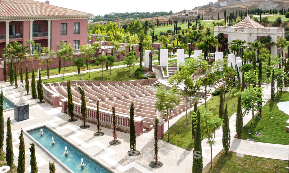 Ultra-luxurious duplex penthouse with award-winning interior for sale at Los Flamingos Golf Resort in Marbella - Benahavis 782881