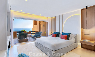 Stylishly renovated beachfront apartment with unobstructed sea views, between Marbella and Estepona 782906 