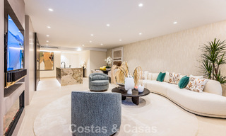 Stylishly renovated beachfront apartment with unobstructed sea views, between Marbella and Estepona 782917 