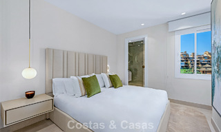Stylishly renovated beachfront apartment with unobstructed sea views, between Marbella and Estepona 782932 