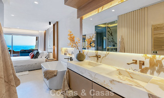 Stylishly renovated beachfront apartment with unobstructed sea views, between Marbella and Estepona 782935 