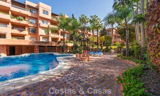 Modernly renovated apartment with stunning sea views for sale just steps from the beach on Marbella's Golden Mile 783801 