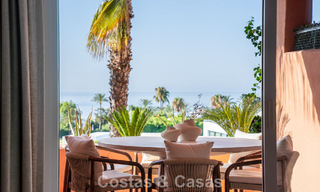 Modernly renovated apartment with stunning sea views for sale just steps from the beach on Marbella's Golden Mile 783812 