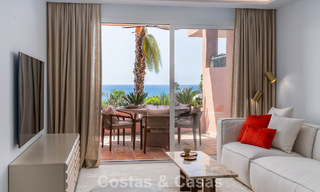 Modernly renovated apartment with stunning sea views for sale just steps from the beach on Marbella's Golden Mile 783814 