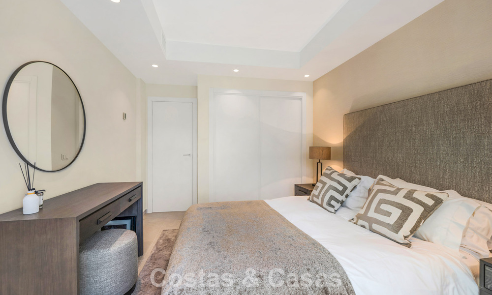 Beautifully renovated townhouse for sale in a gated community in La Quinta, Marbella - Benahavis 783844