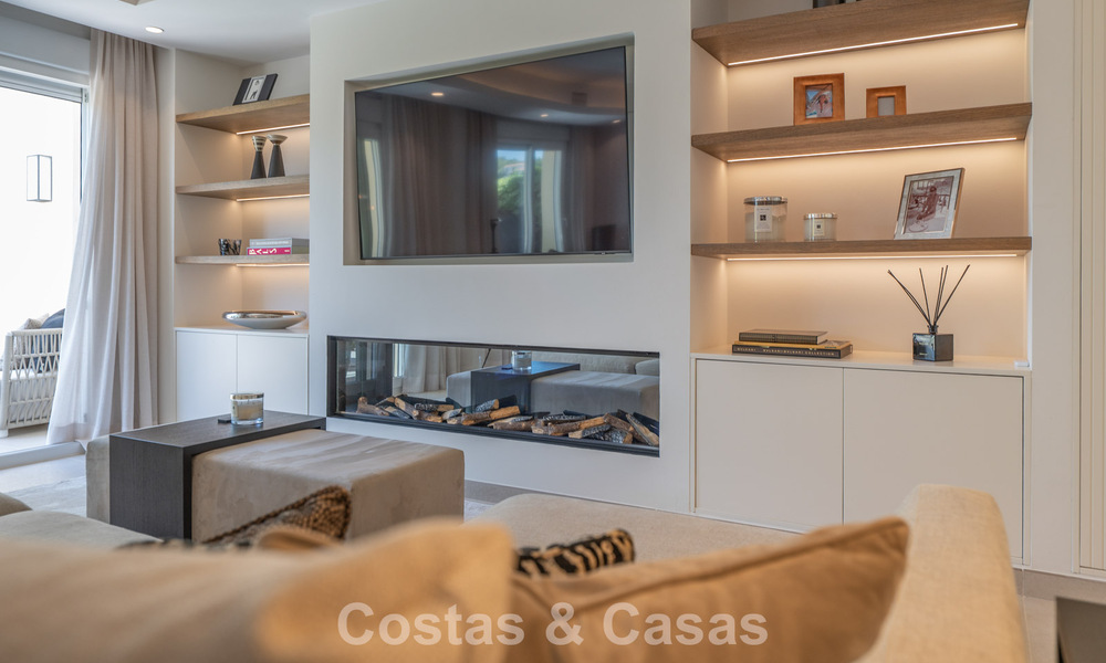 Beautifully renovated townhouse for sale in a gated community in La Quinta, Marbella - Benahavis 783859