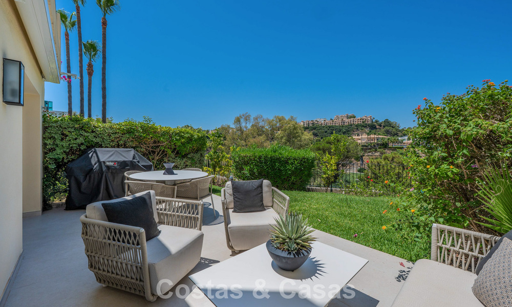 Beautifully renovated townhouse for sale in a gated community in La Quinta, Marbella - Benahavis 783861