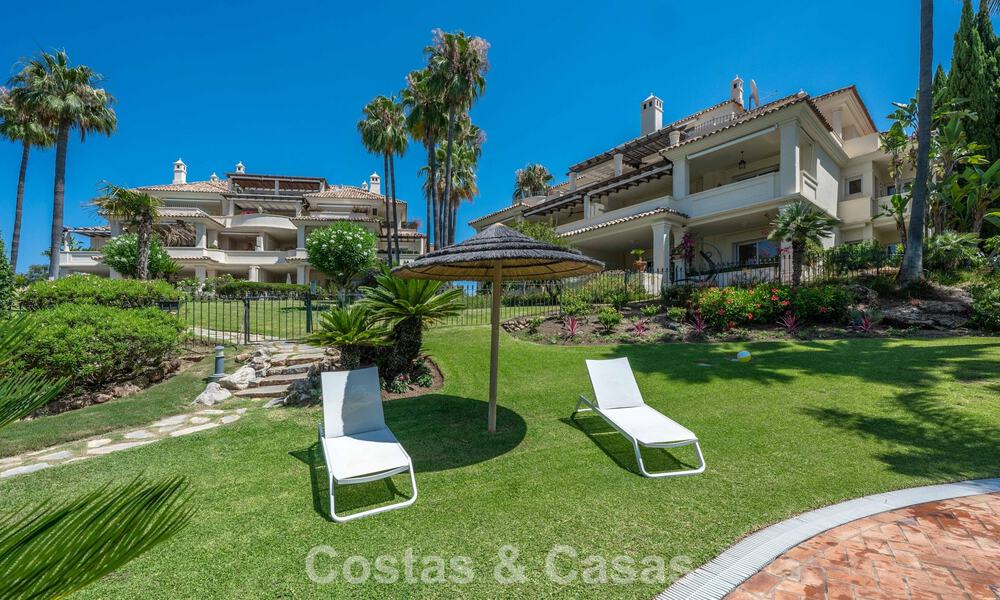 Stunning, luxury 3-bedroom penthouse for sale in a frontline golf complex in Nueva Andalucia, Marbella 783882