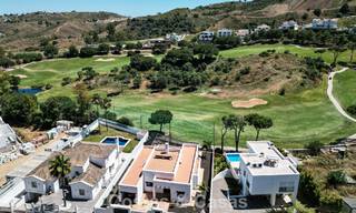Move-in ready, single-level luxury villa for sale frontline golf in a leading resort in Mijas, Costa del Sol 783916 