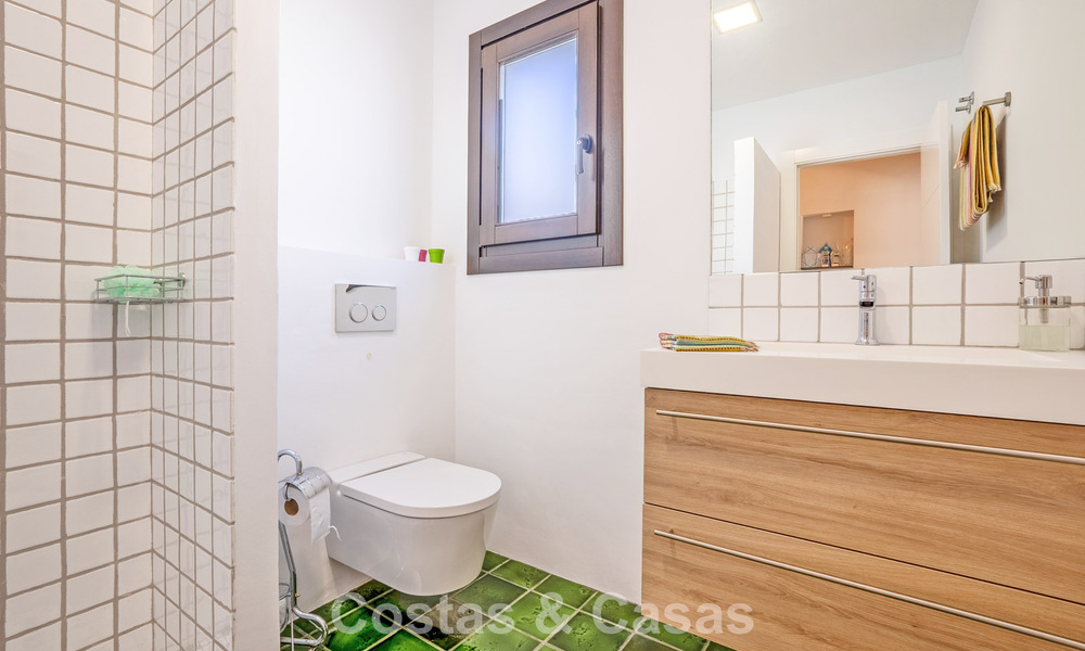 Move-in ready, single-level luxury villa for sale frontline golf in a leading resort in Mijas, Costa del Sol 783920