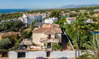 Classic Mediterranean-style villa for sale within walking distance of Marbella's city center 784000 