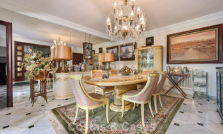 Classic Mediterranean-style villa for sale within walking distance of Marbella's city center 784001 