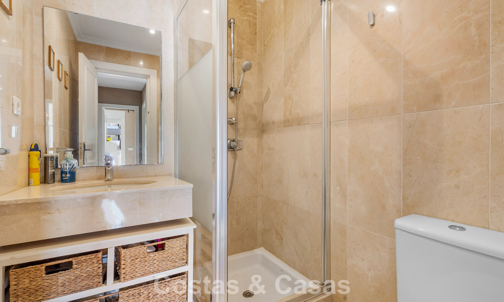 Spacious ground floor apartment in a gated complex within walking distance of the beach and Puerto Banus, Marbella 783892
