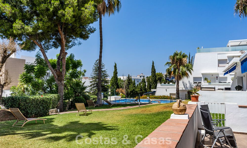 Spacious ground floor apartment in a gated complex within walking distance of the beach and Puerto Banus, Marbella 783898
