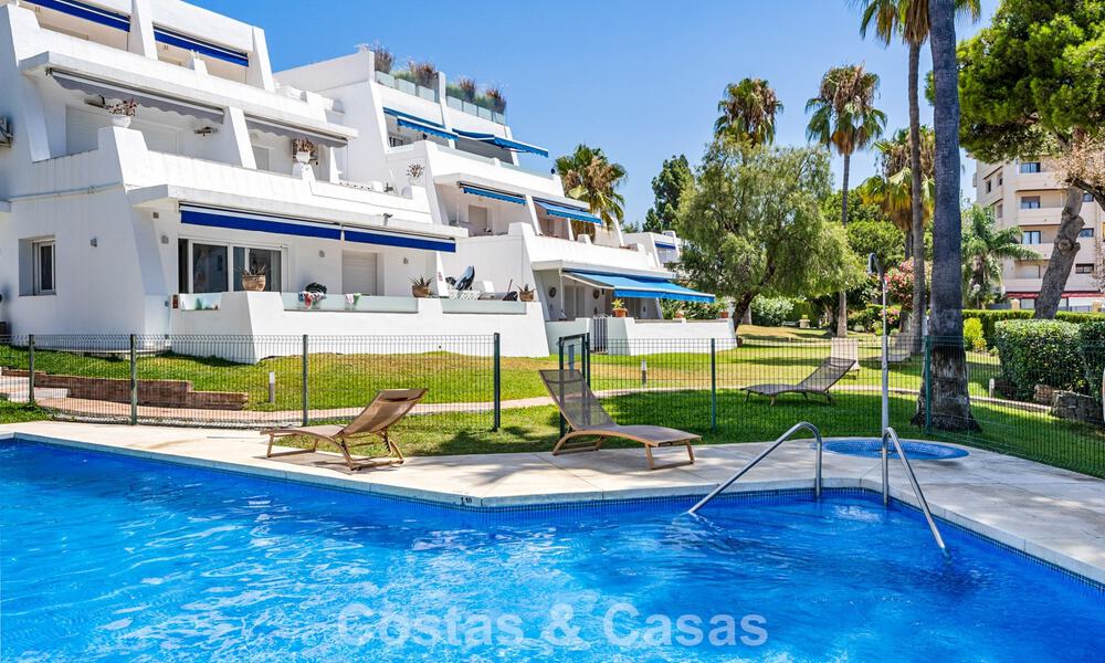 Spacious ground floor apartment in a gated complex within walking distance of the beach and Puerto Banus, Marbella 783901
