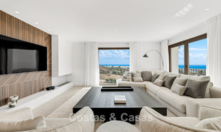 Luxury Spanish-style villa with mountain and sea views for sale on the New Golden Mile between Marbella and Estepona 784058 
