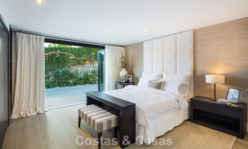 Luxurious, modern Mediterranean villa for sale, frontline Aloha Golf in Nueva Andalucia's Valley, Marbella 784084