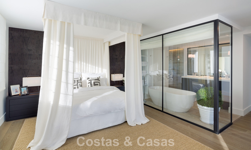 Luxurious, modern Mediterranean villa for sale, frontline Aloha Golf in Nueva Andalucia's Valley, Marbella 784098