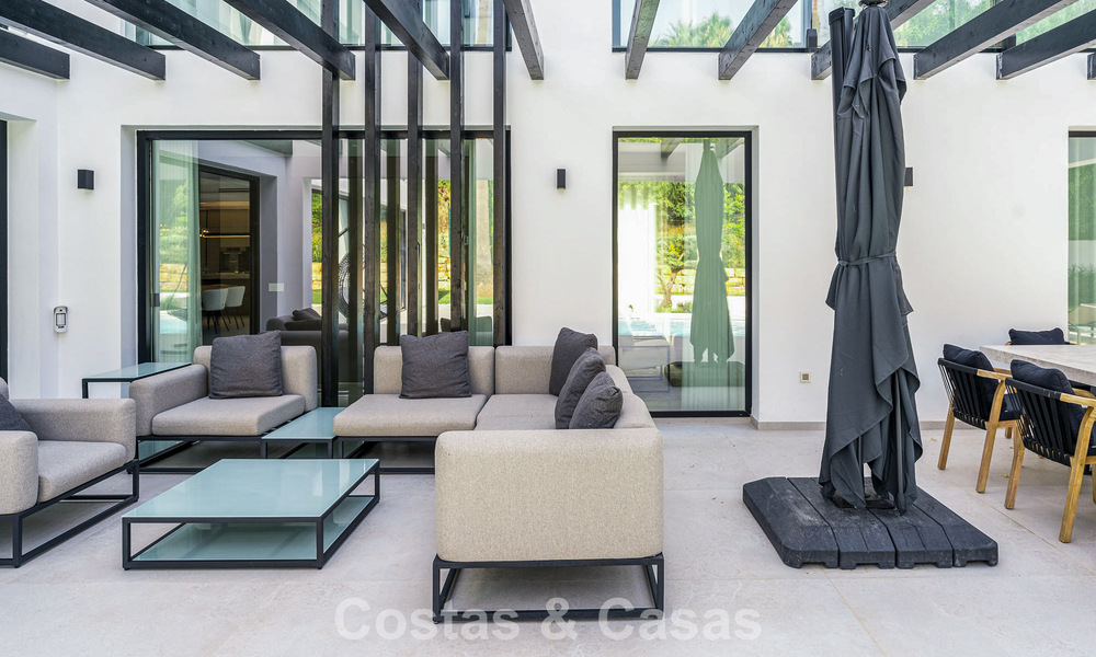 Move-in ready, modernized luxury villa for sale in the heart of Nueva Andalucia, Marbella 784108