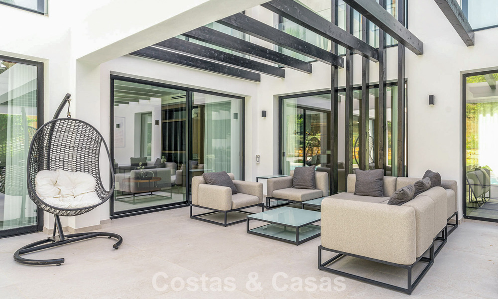 Move-in ready, modernized luxury villa for sale in the heart of Nueva Andalucia, Marbella 784109