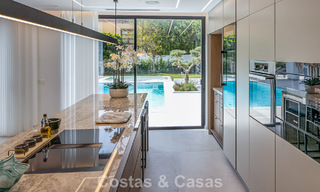 Move-in ready, modernized luxury villa for sale in the heart of Nueva Andalucia, Marbella 784122 