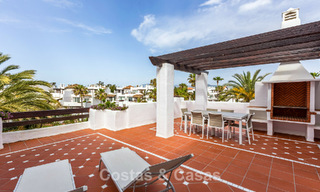 Duplex penthouse for sale with sea views in a frontline beach complex within walking distance of Puerto Banús, Marbella 784146 