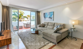 Duplex penthouse for sale with sea views in a frontline beach complex within walking distance of Puerto Banús, Marbella 784152 