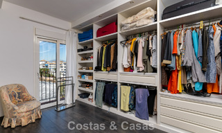 Exclusive penthouse with panoramic views for sale in the heart of Puerto Banús, Marbella 784192 