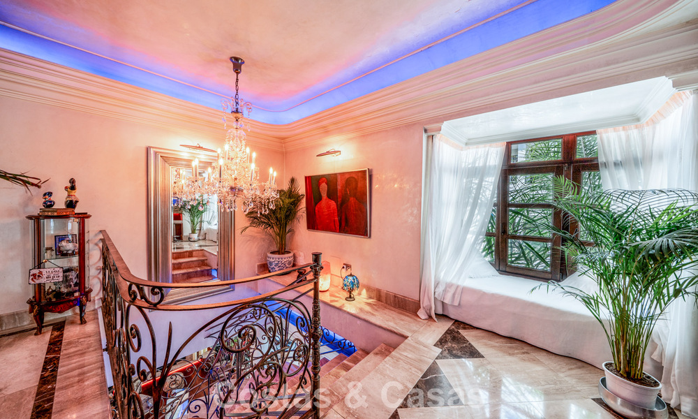 Spacious duplex apartment for sale with stunning views, frontline marina in Puerto Banus, Marbella 784164