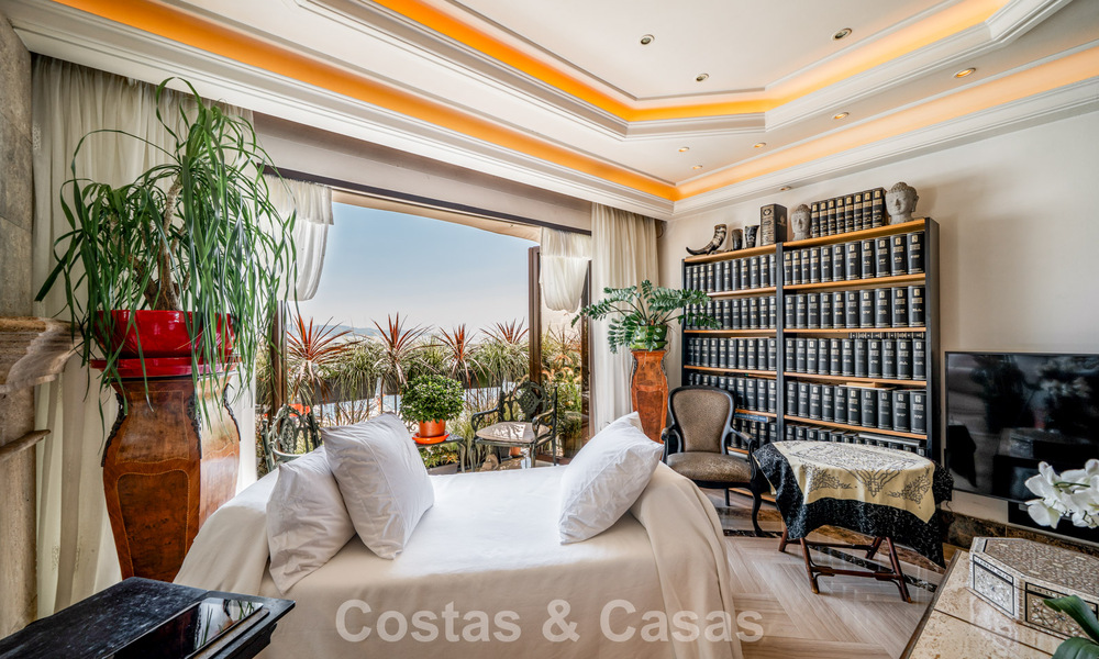 Spacious duplex apartment for sale with stunning views, frontline marina in Puerto Banus, Marbella 784165