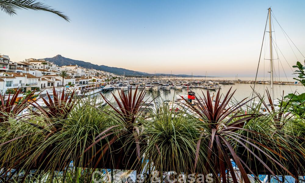 Spacious duplex apartment for sale with stunning views, frontline marina in Puerto Banus, Marbella 784186