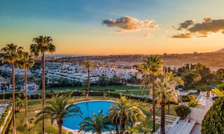 Luxurious renovated 3-bedroom apartment for sale with panoramic views on Marbella’s Golden Mile 784254 