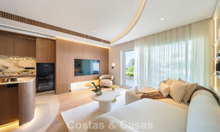 Luxurious renovated 3-bedroom apartment for sale with panoramic views on Marbella’s Golden Mile 784263 