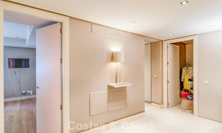 Stunning, modern, Mediterranean villa for sale in a secure, exclusive complex on Marbella's Golden Mile. 784272 