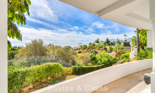 Stunning, modern, Mediterranean villa for sale in a secure, exclusive complex on Marbella's Golden Mile. 784306 