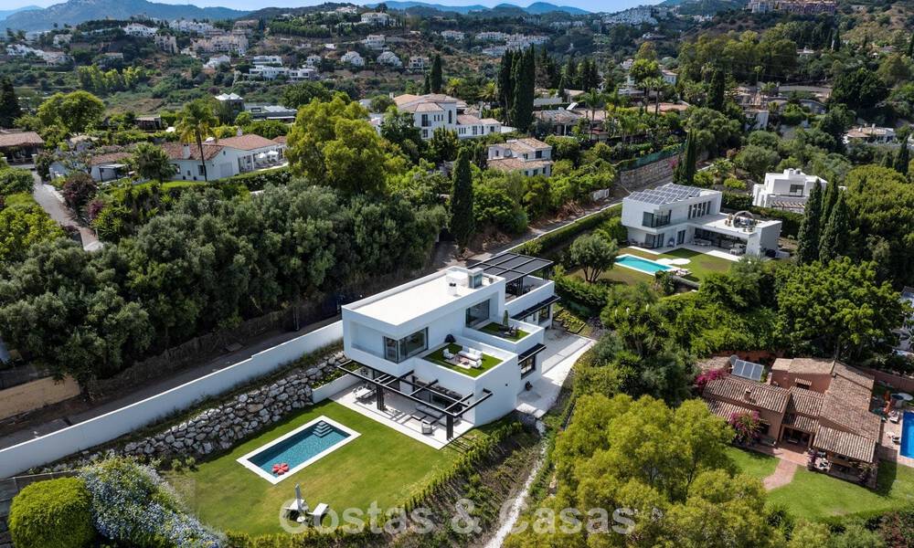 Contemporary luxury villa for sale in the green hills near San Pedro in Marbella - Benahavis 784315