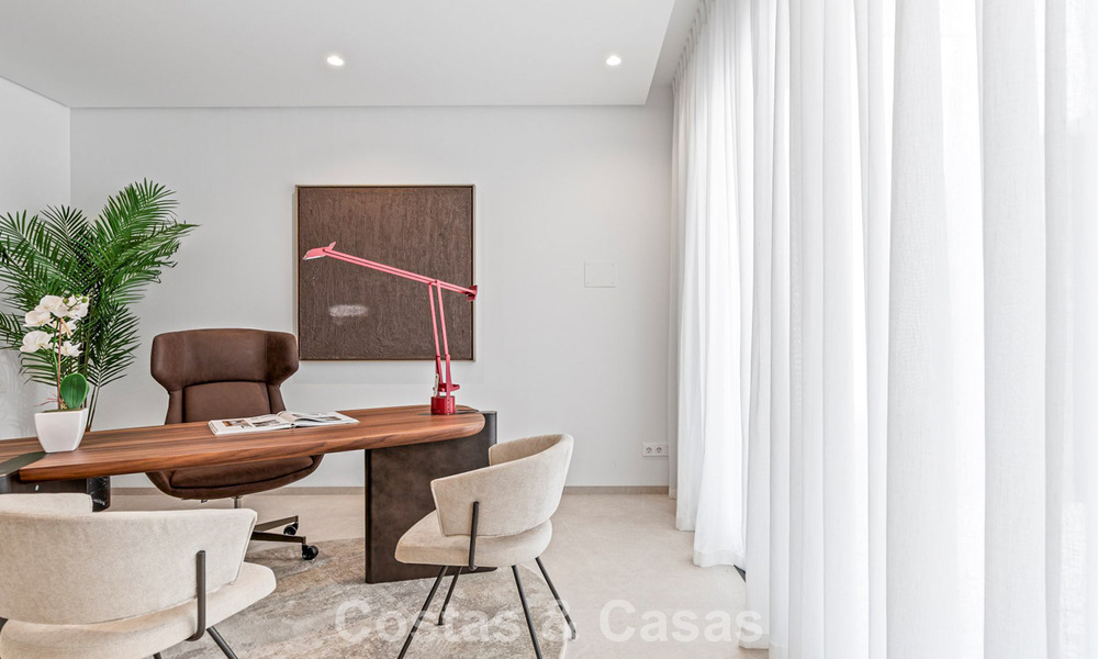 Contemporary luxury villa for sale in the green hills near San Pedro in Marbella - Benahavis 784336