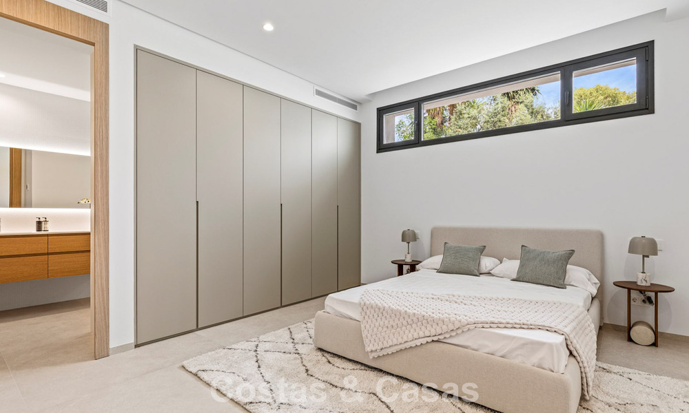 Contemporary luxury villa for sale in the green hills near San Pedro in Marbella - Benahavis 784338
