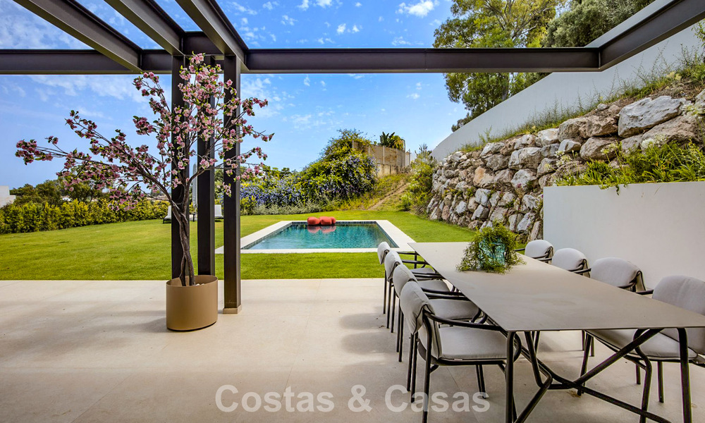 Contemporary luxury villa for sale in the green hills near San Pedro in Marbella - Benahavis 784343