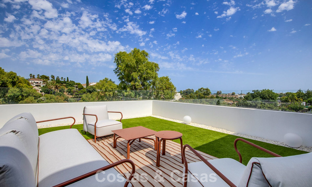 Contemporary luxury villa for sale in the green hills near San Pedro in Marbella - Benahavis 784360